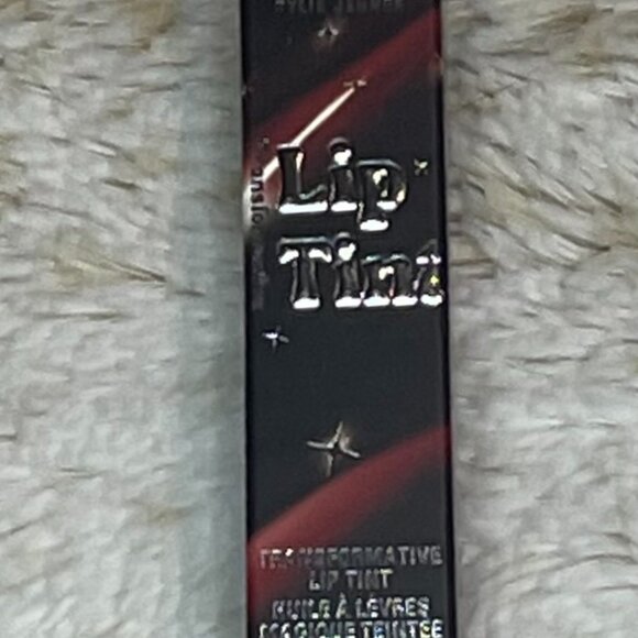 Kylie Jenner Transformative Lip Tint in Black Cherry - New in Box - Picture 1 of 2